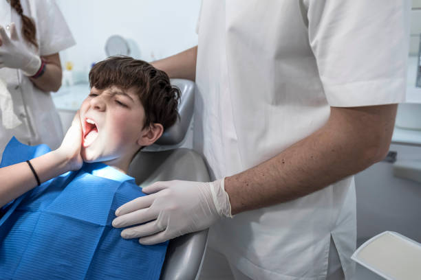Best Emergency Dental Extractions in Sneads Ferry, NC